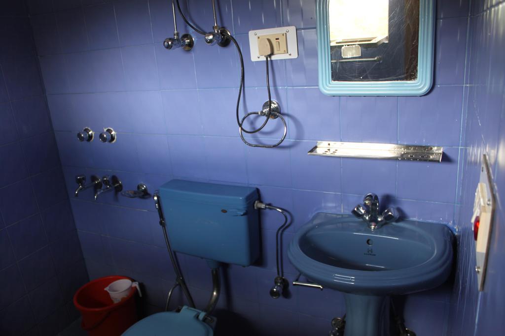 Travellers House 호텔 레 외부 사진